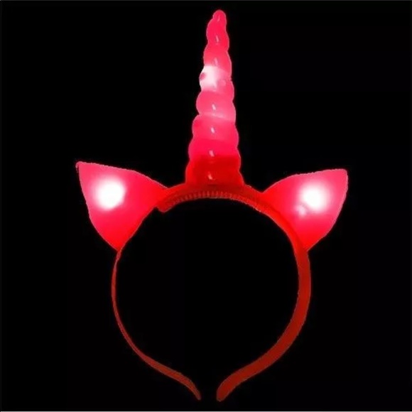 🦄 Just In! 🦄 light up unicorn horn - Picture 2 of 6